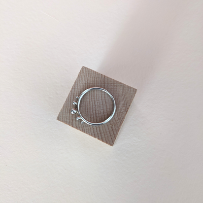 Bague perles Agnès de Verneuil - sélectionnée pour vous par Aymée