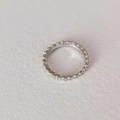 Bague trois perles Agnès de Verneuil - sélectionnée pour vous par Aymée