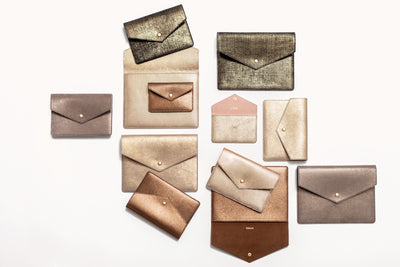 Pochette Passeport Lou argent