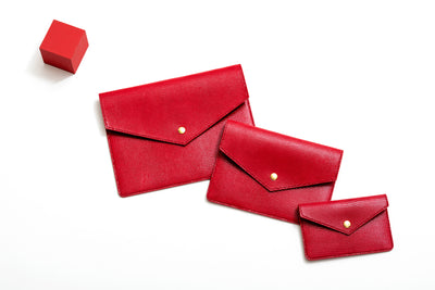 Pochette Passeport Lou rouge baiser