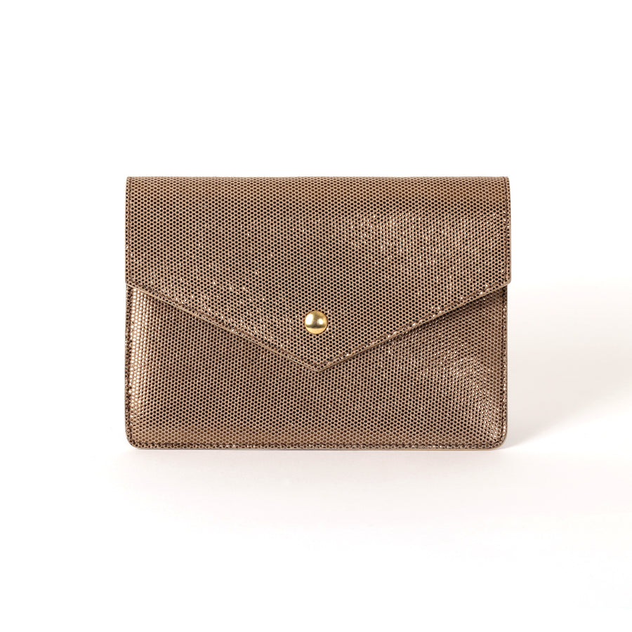 Pochette Passeport Lou bronze caviar